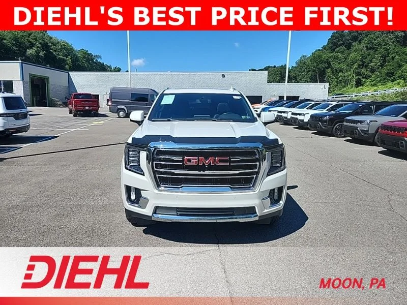 Used 2022 White GMC SLT image 2