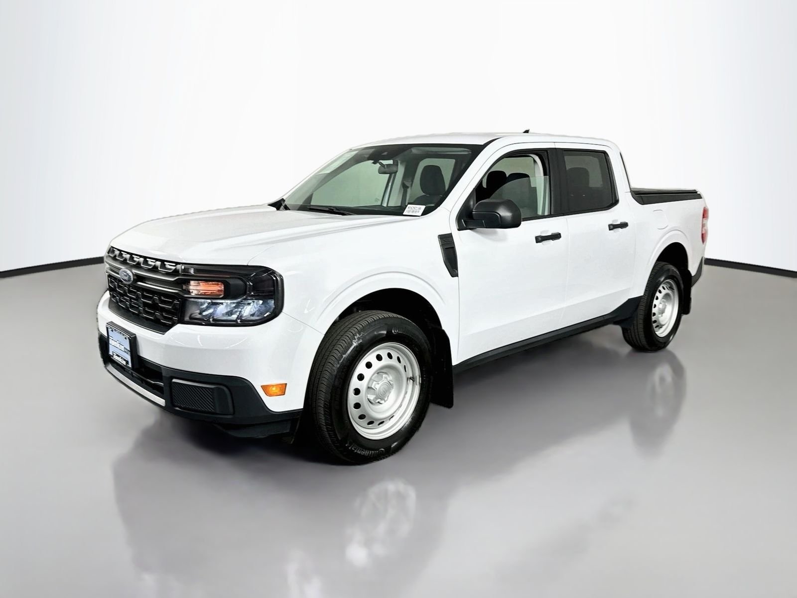 Used 2023 Oxford White Ford XL image 3