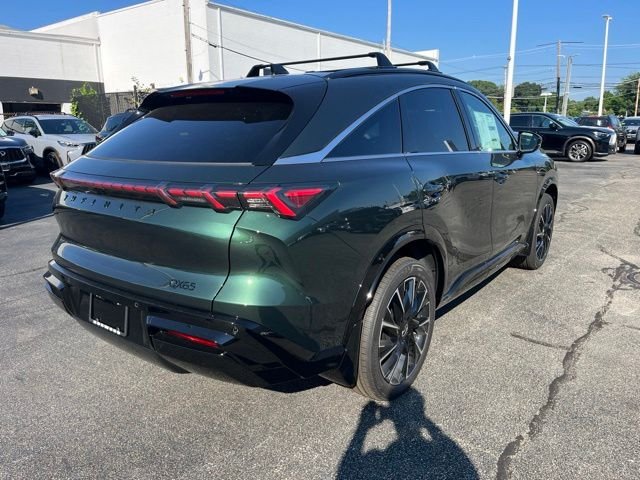 New 2027 Deep Emerald INFINITI Autograph AWD image 3