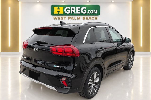 Used 2020 Aurora Black Pearl Kia LXS image 4