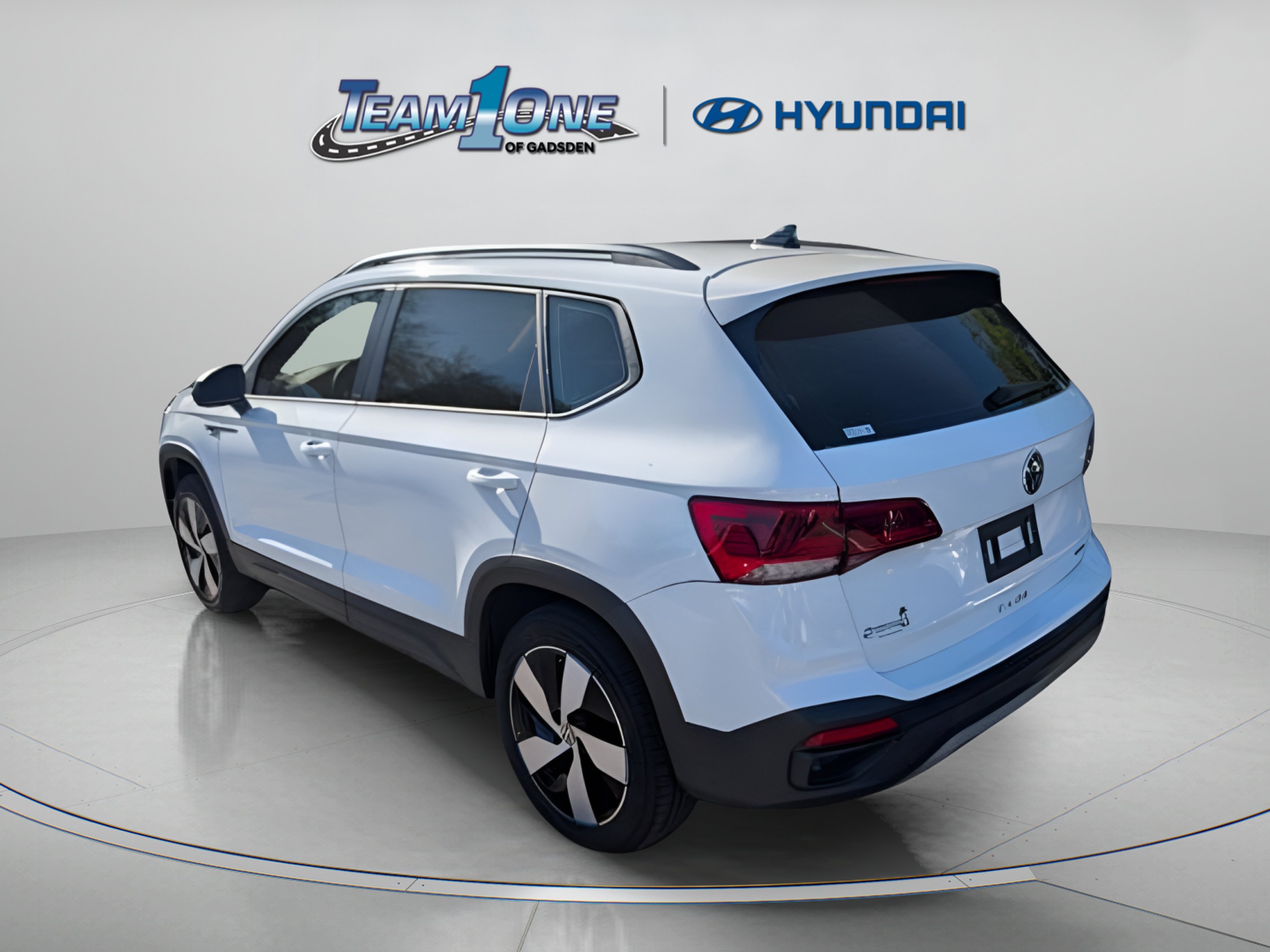 Used 2024 Pure White Volkswagen S image 6