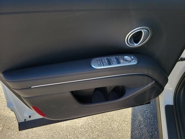 New 2026 White Hyundai SE FWD image 11