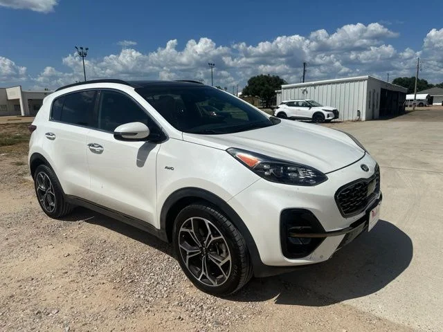 Used 2021 White Kia SX image 2