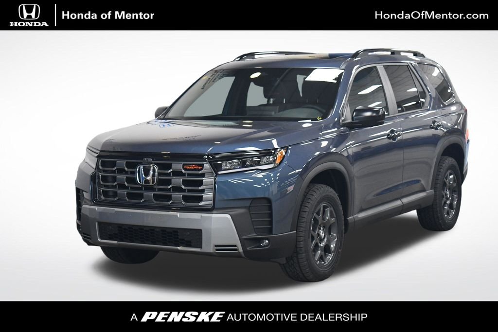 2026 Honda Pilot TrailSport AWD's photo