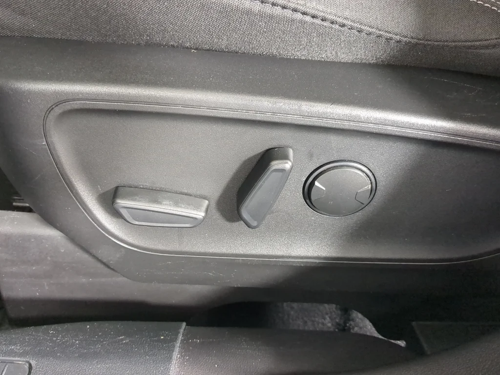 Used 2023 Blue Ford Active image 12