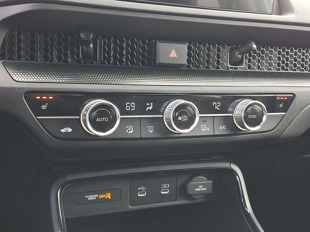Used 2026 White Honda EX image 17