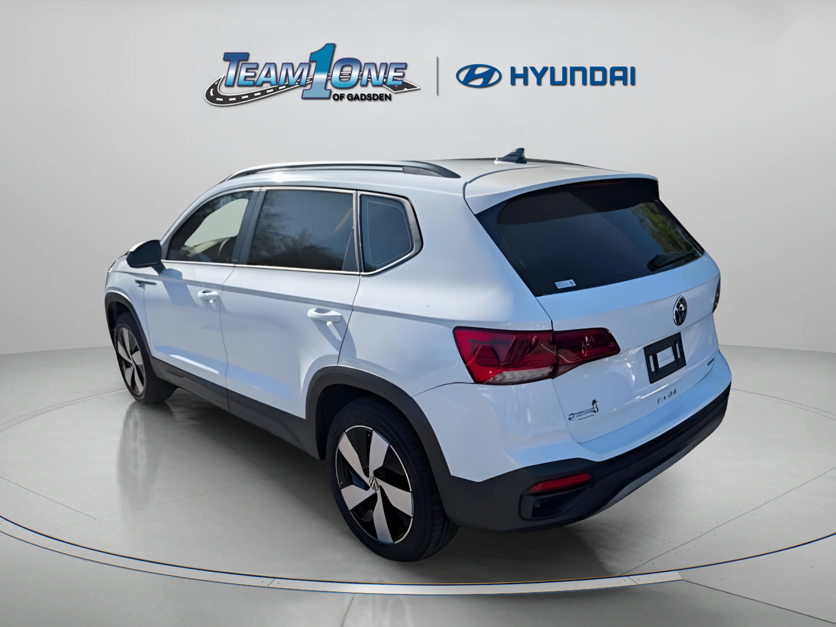Used 2024 Pure White Volkswagen S image 6