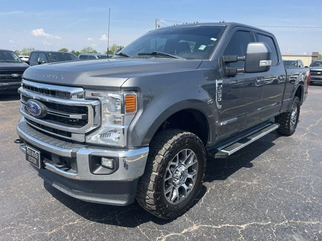 Used 2022 Gray Ford Lariat image 1