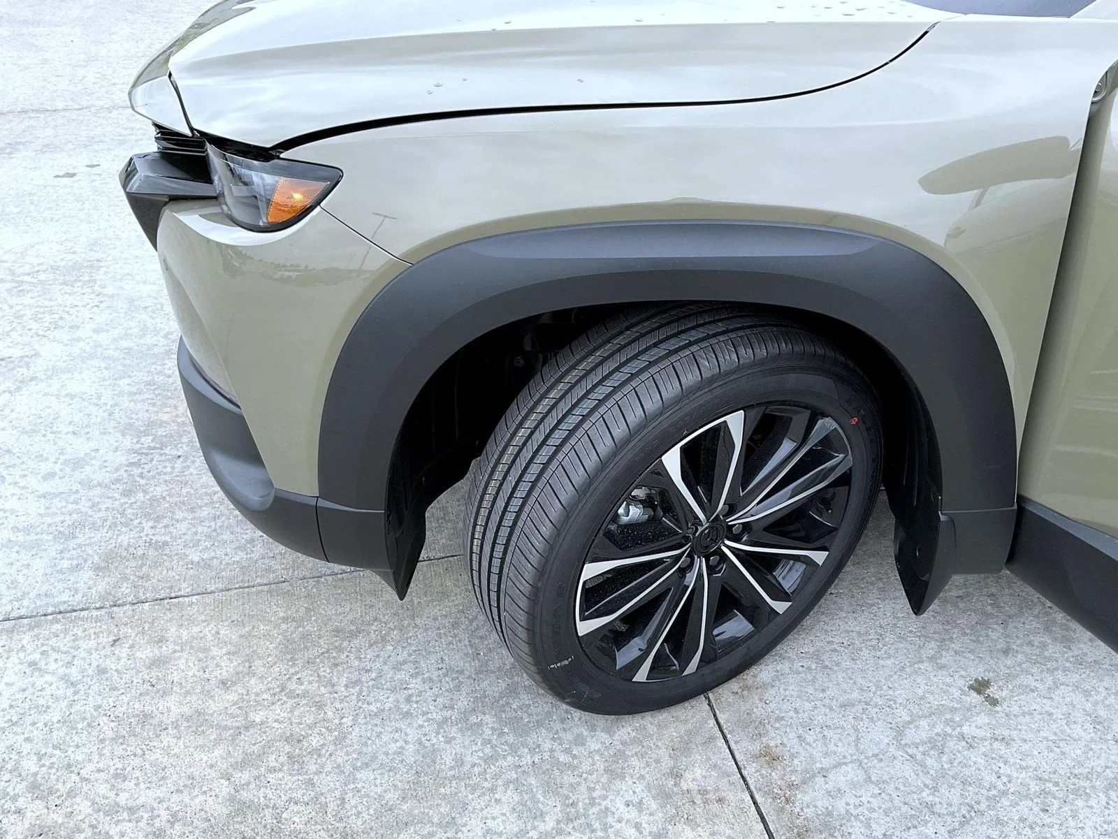 New 2026 Zircon Sand Metallic Mazda 2.5 Turbo AWD image 25