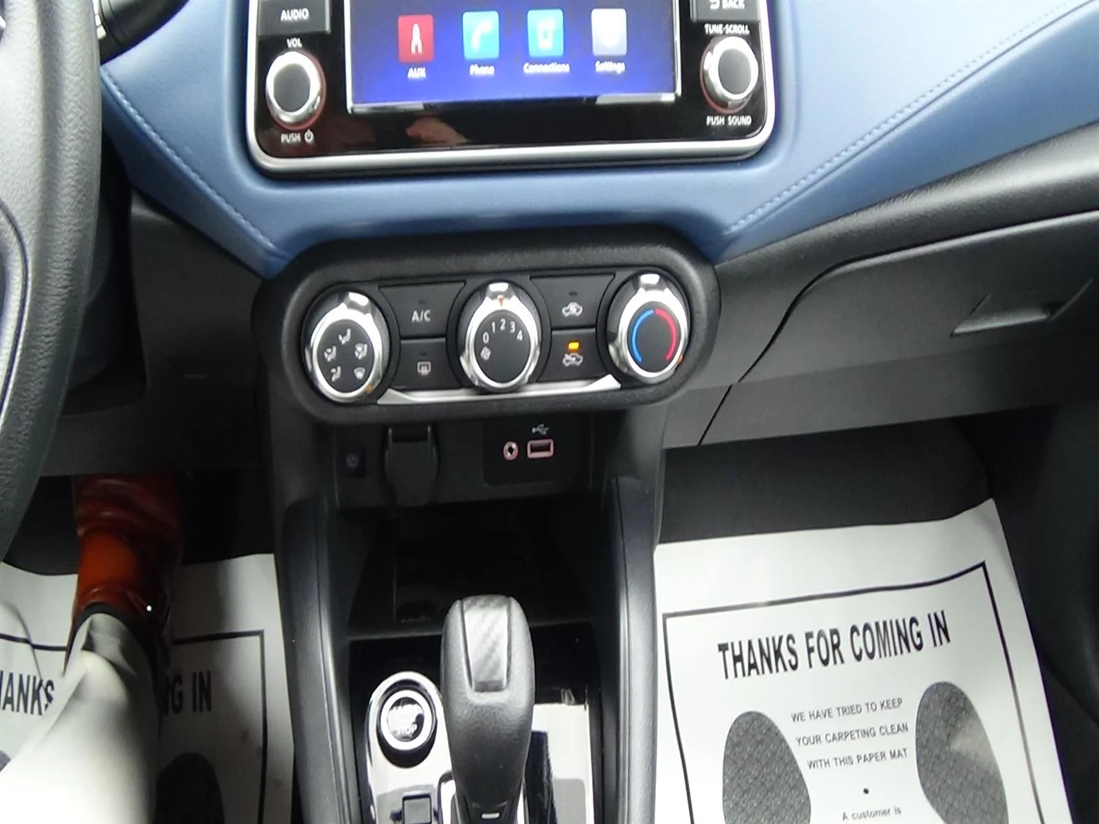 Used 2025 Super Black (kh3) Nissan SV image 23