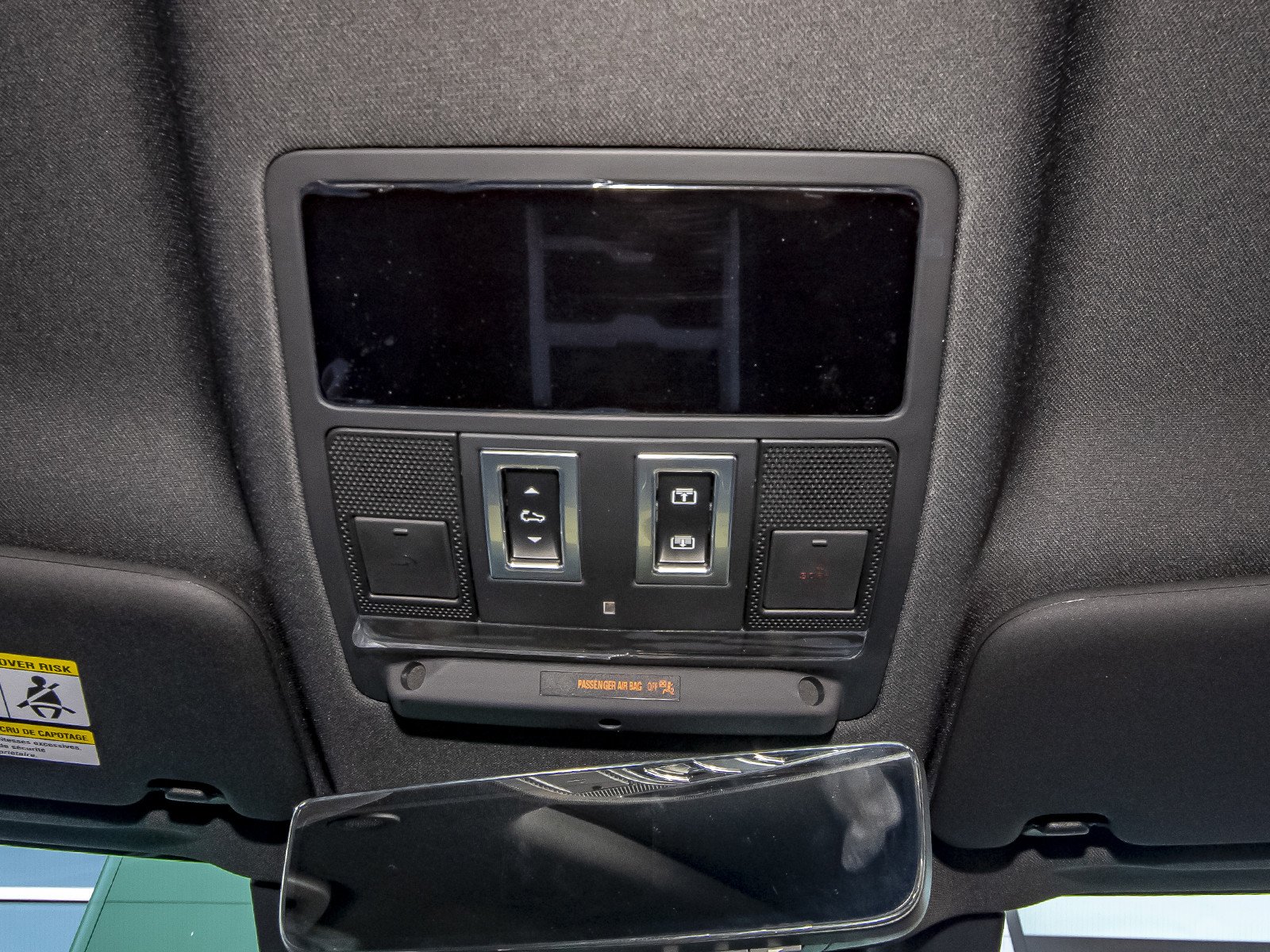 New 2026 Carpathian Grey Land Rover X-Dynamic SE image 20