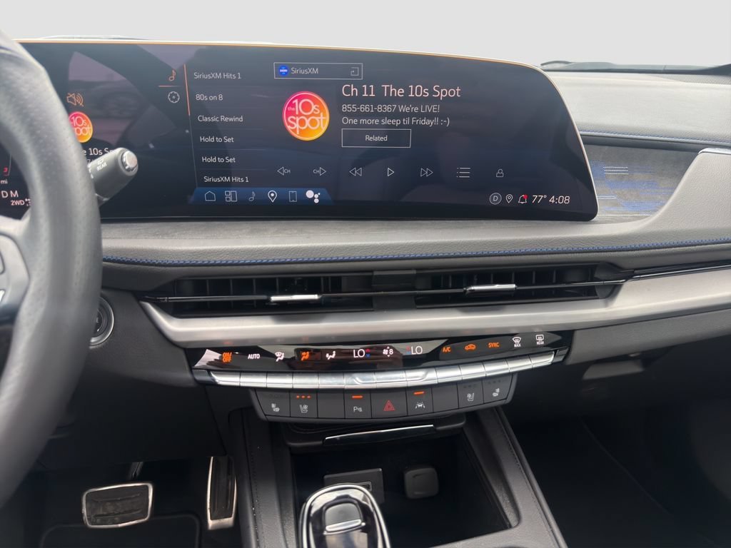 2025 Cadillac XT4 Sport - Photo 16