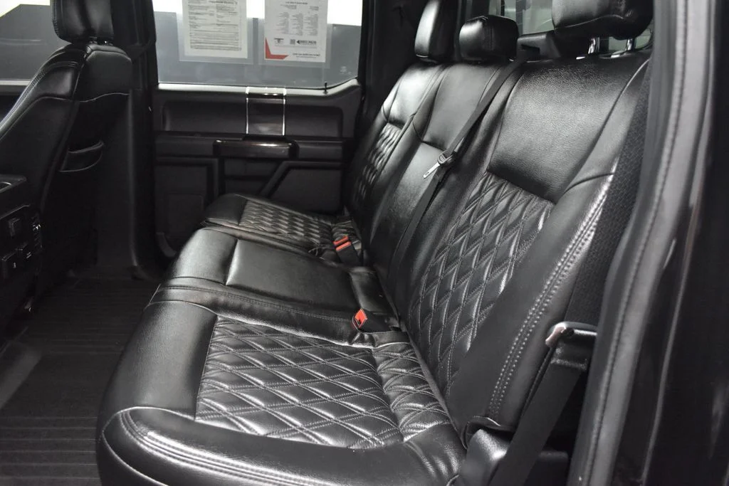 Used 2020 Black Ford XLT image 19