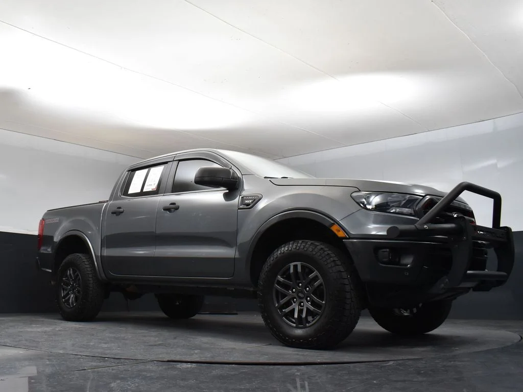 Used 2021 Gray Metallic Ford XLT image 29
