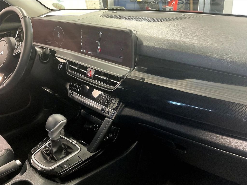 Used 2024 Blue Kia S image 14
