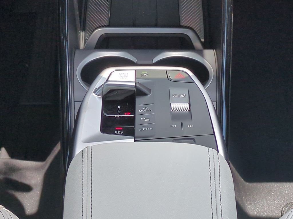 New 2026 Alpine White BMW xDrive28i image 19