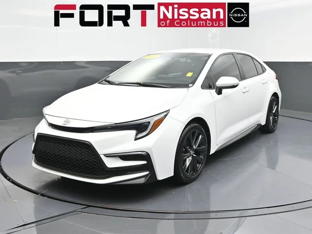 2023 Toyota Corolla SE CVT's photo