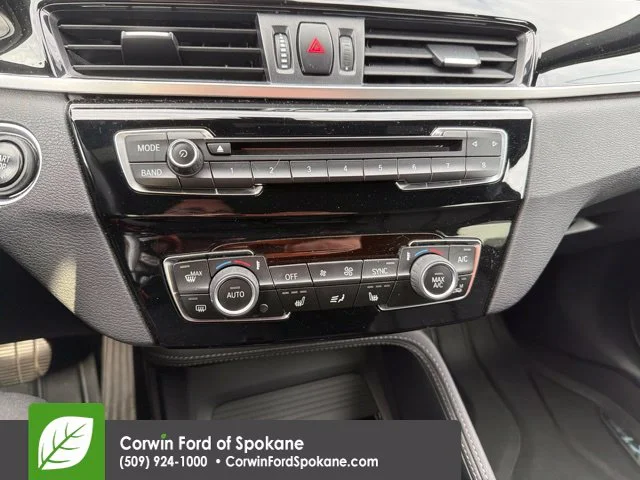 Used 2017 Silver BMW xDrive28i image 12