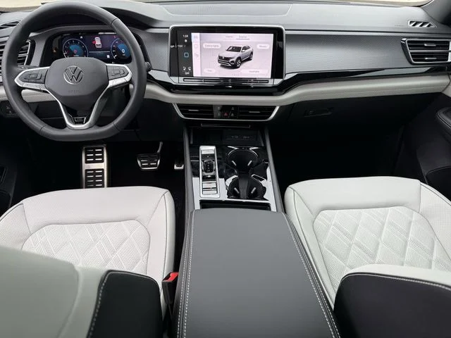 New 2026 White Volkswagen 2.0T SEL Premium R-Line image 9