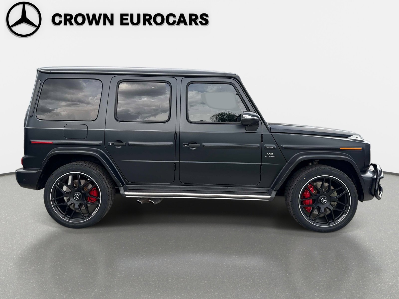 Certified Used 2022 MANUFAKTUR Night Black Magno Mercedes-Benz G 63 AMG® image 5