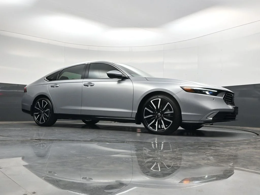 2026 Honda Accord Hybrid Touring - Photo 37
