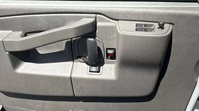 2026 GMC Savana Cargo Work Van - Photo 26
