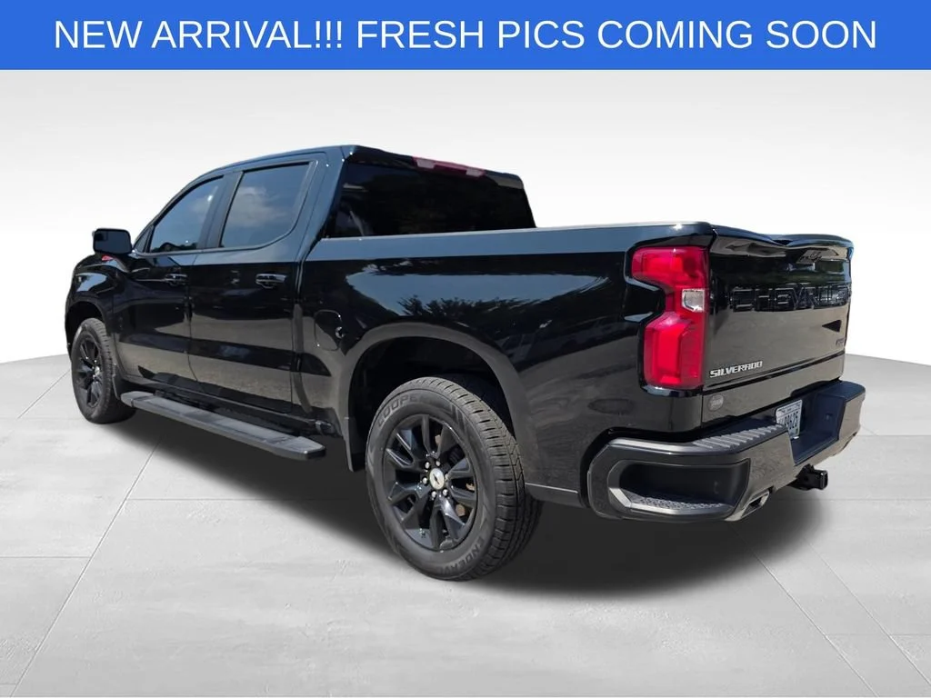Used 2024 Black Chevrolet RST image 15