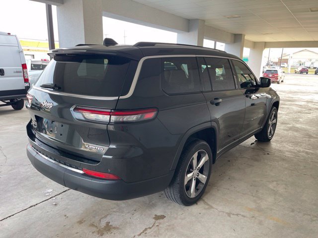 Used 2021  Jeep Limited image 6