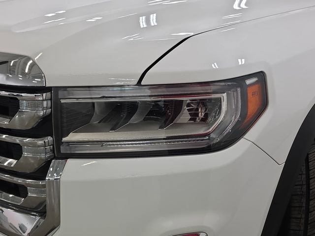 Used 2020 Summit White GMC SLT image 28