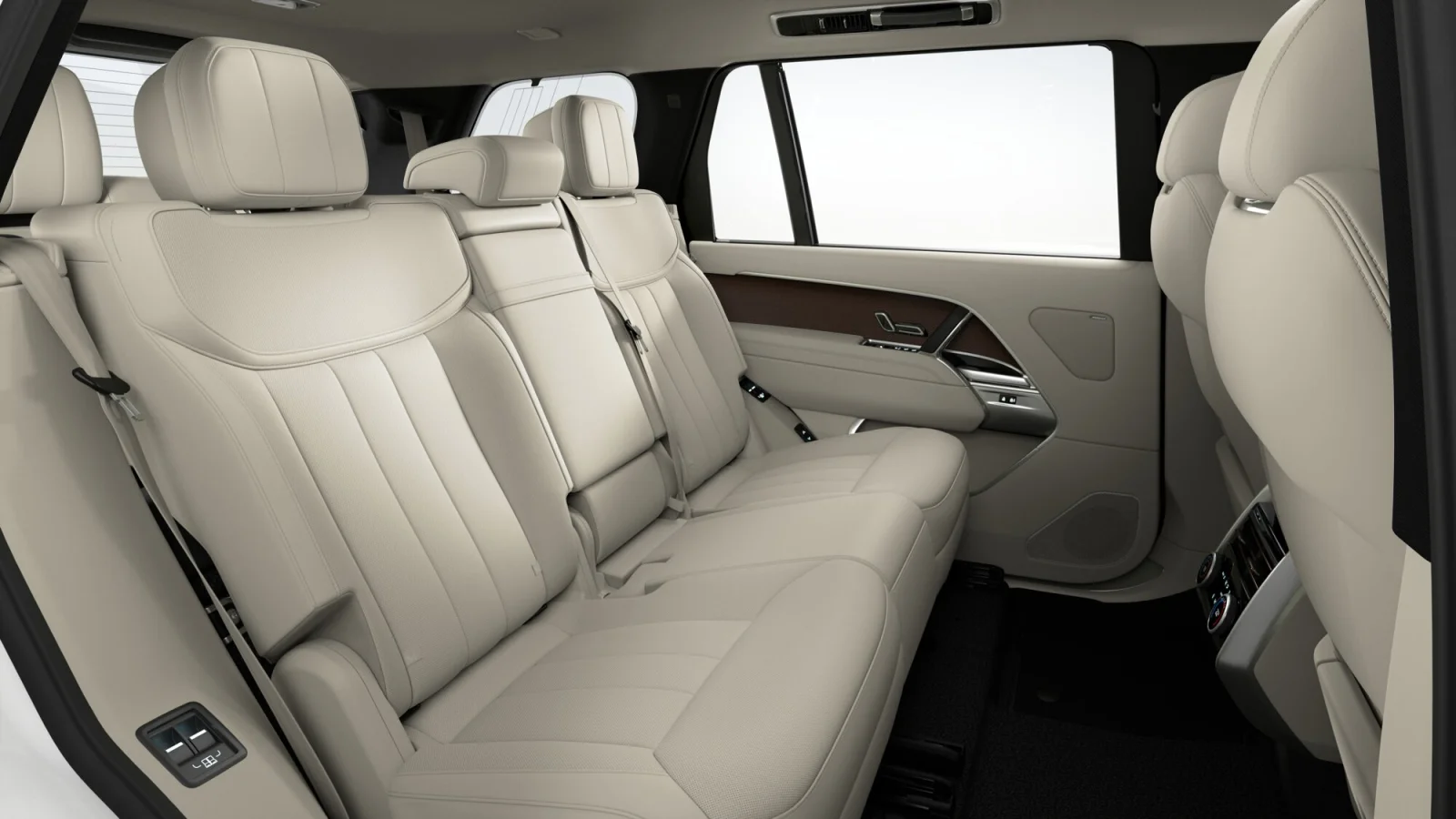 New 2027 Eiger Grey LAND ROVER SE 400PS Auto (7 Seats) image 7