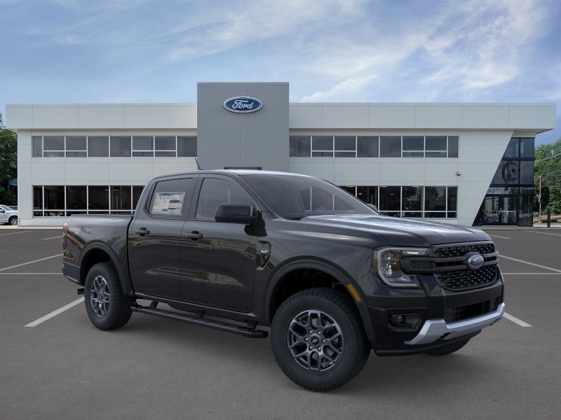 New 2026 Shadow Black Ford XLT image 7