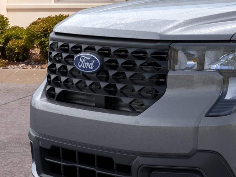 New 2026 Carbonized Gray Metallic Ford XLT image 18