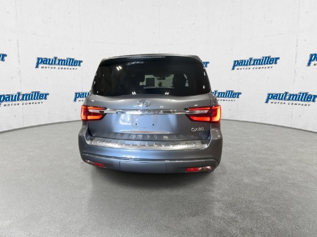 Used 2018 Gray INFINITI Base image 10