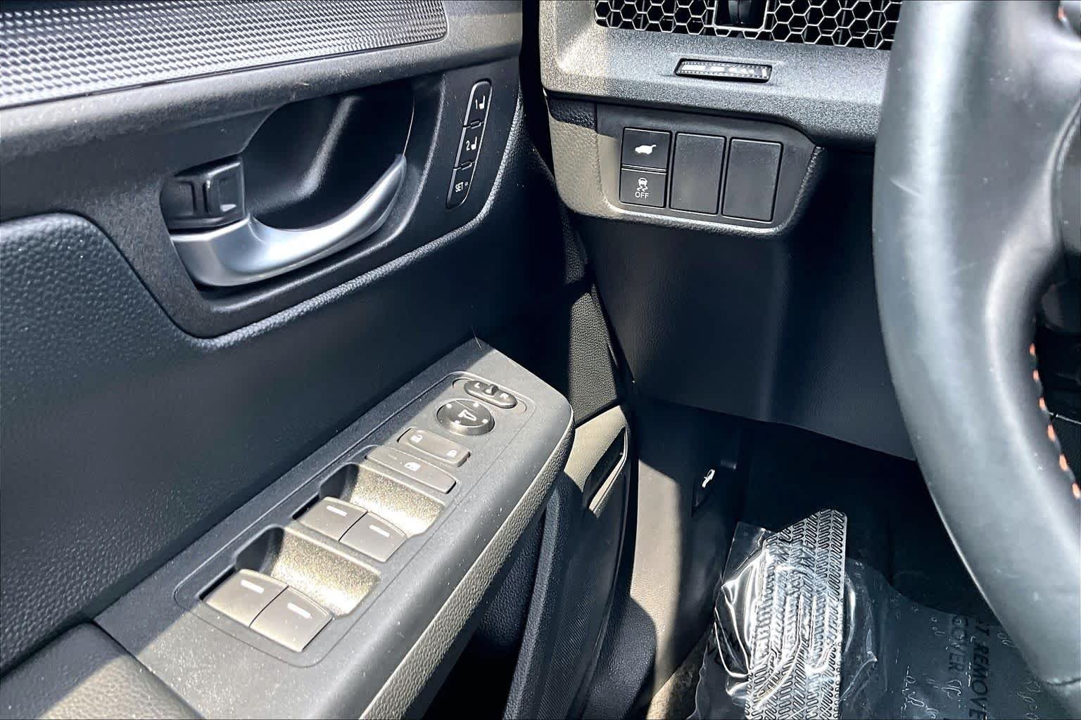 Used 2024 Meteorite Gray Metallic Honda Sport-L image 33