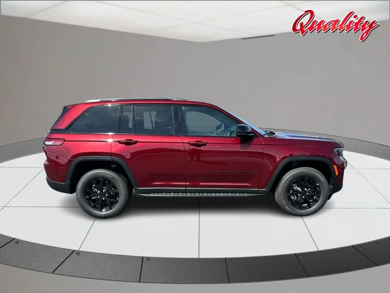 Used 2025 Velvet Red Pearlcoat Jeep Altitude X image 2