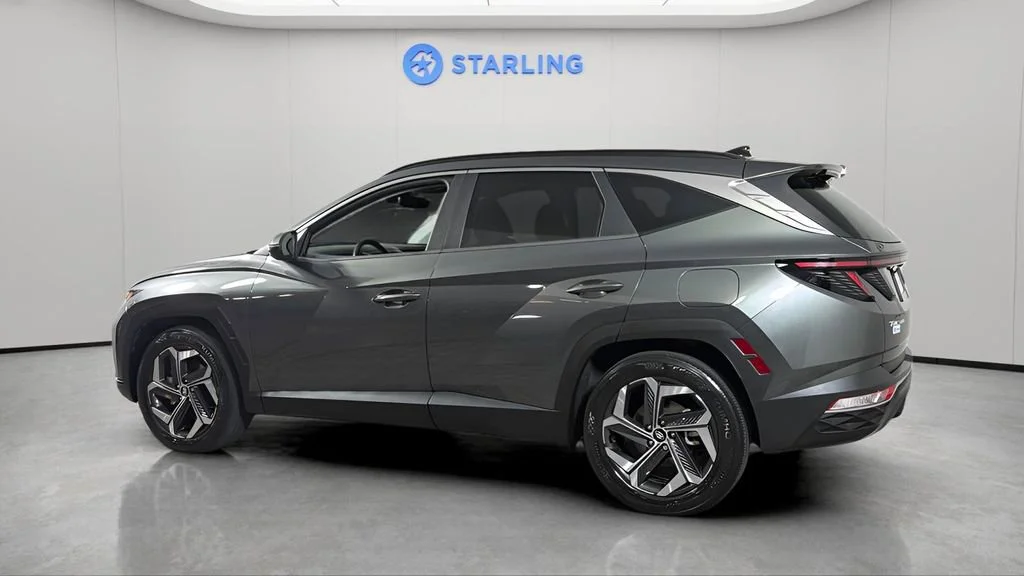 Used 2022  Hyundai SEL image 4