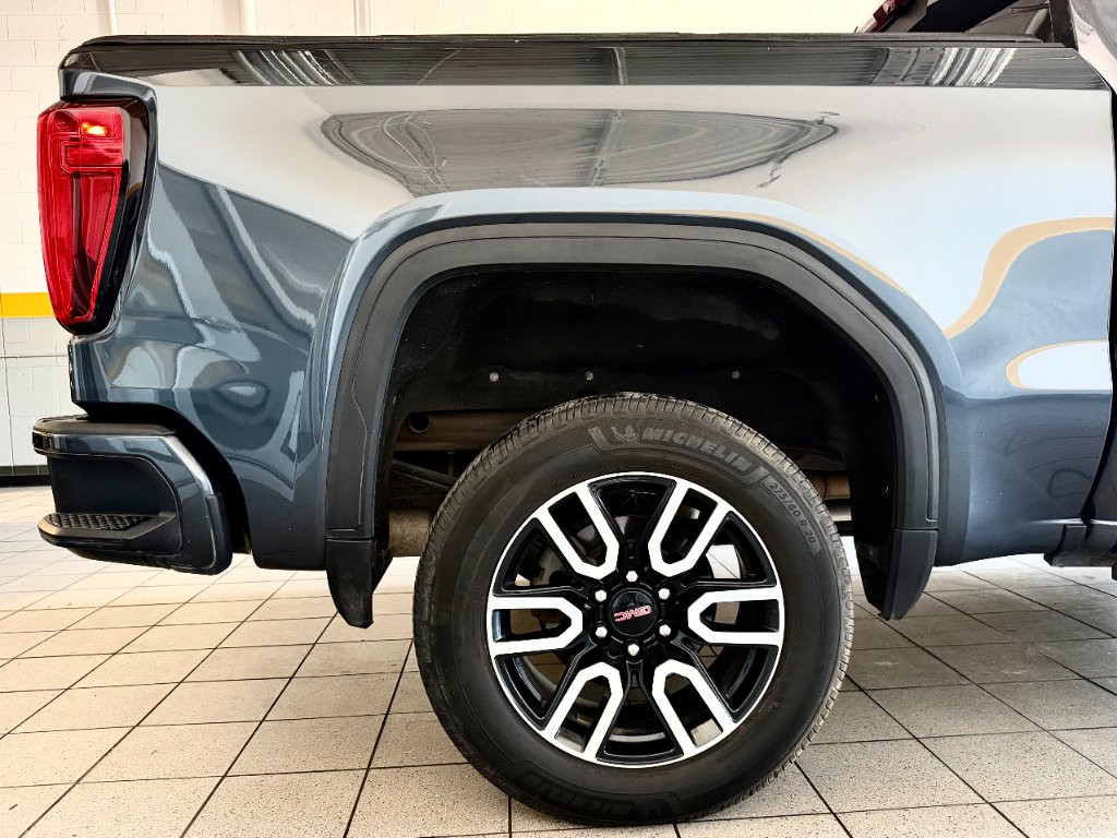 Used 2021 Dark Sky Metallic GMC AT4 image 7
