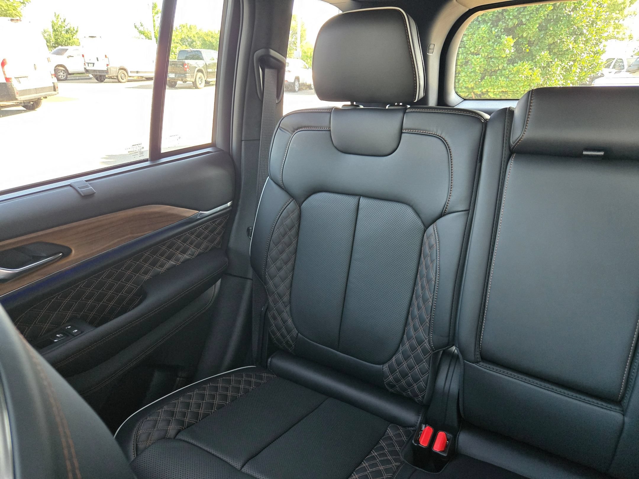New 2026 Copper Shino Metallic Clear-Coat Exterior Paint Jeep Summit image 10