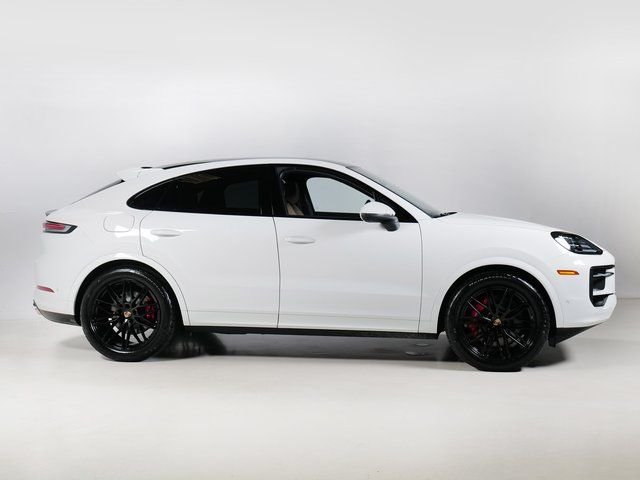 2025 Porsche Cayenne Coup S - Photo 8