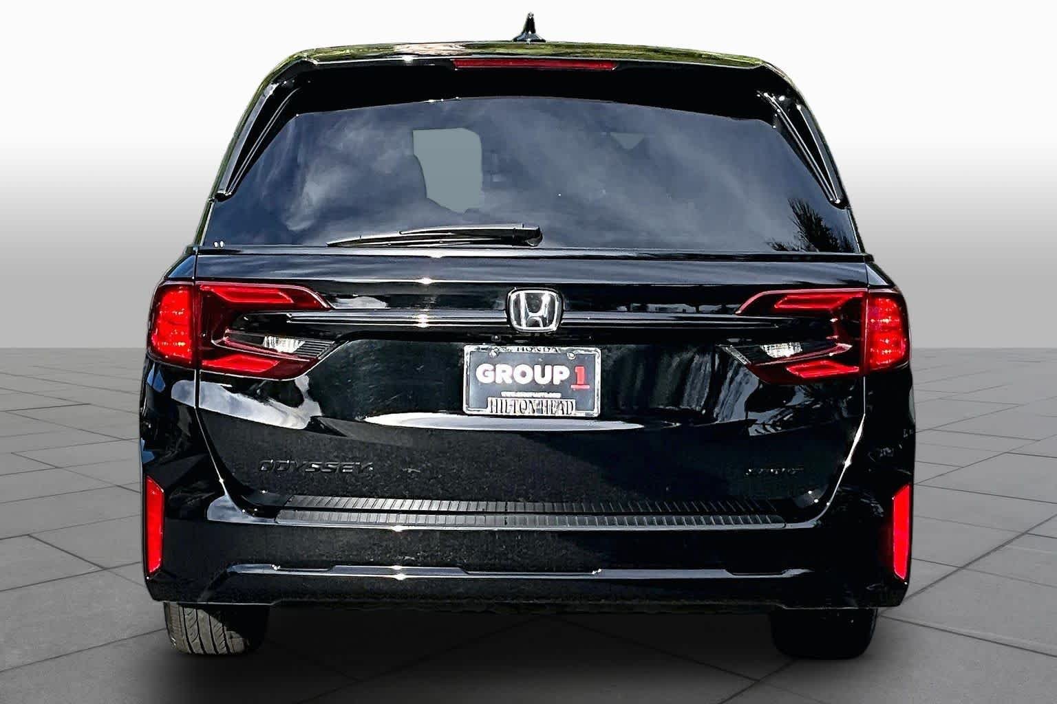 Certified Used 2026 Crystal Black Pearl Honda Sport-L image 5