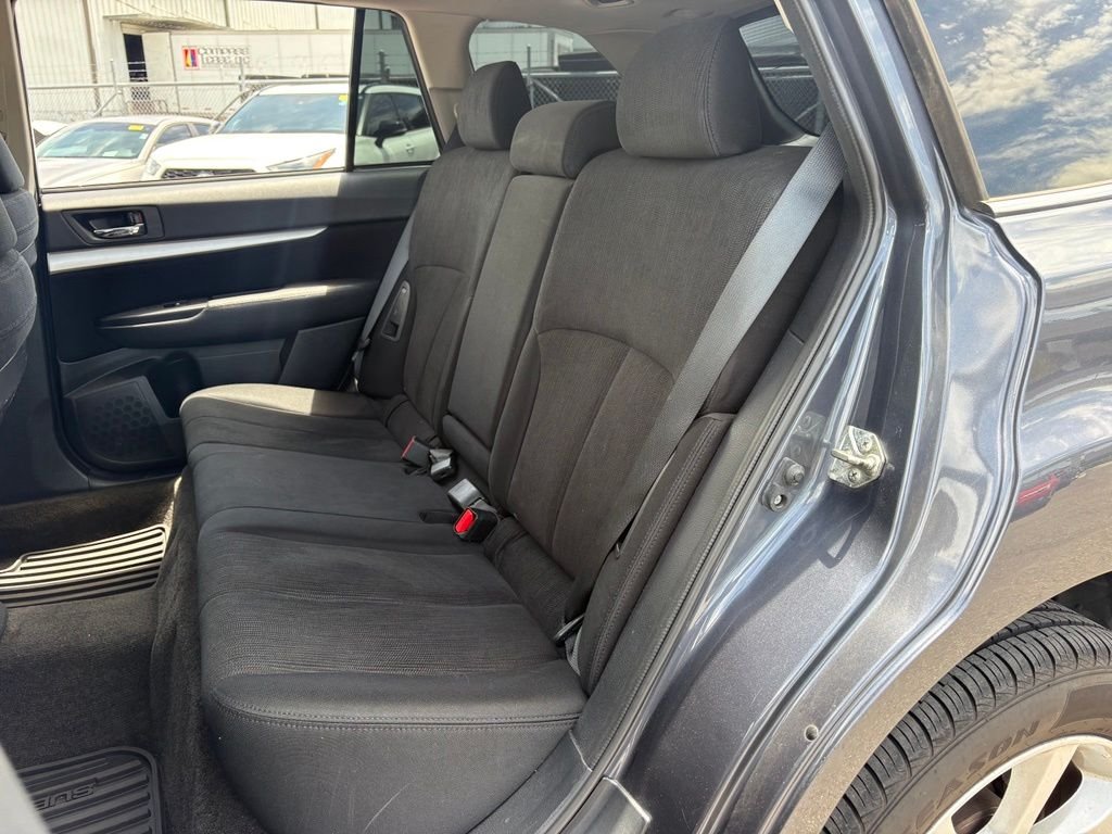 2014 Subaru Outback 2.5i Premium - Photo 11
