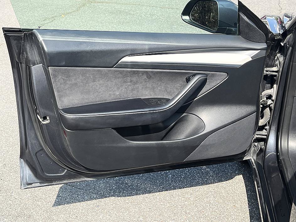 Used 2022 Midnight Silver Metallic Tesla Long Range image 20