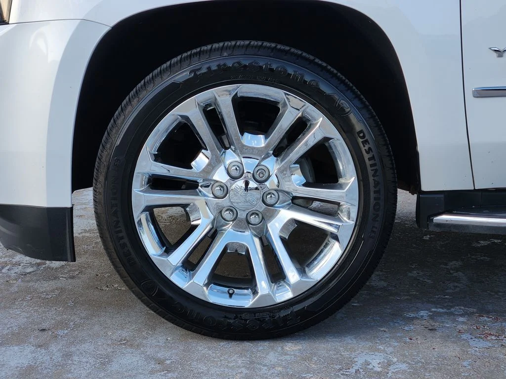 Used 2018 White Frost Tricoat GMC SLT image 13