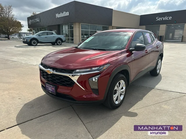 2024 Chevrolet Trax LS