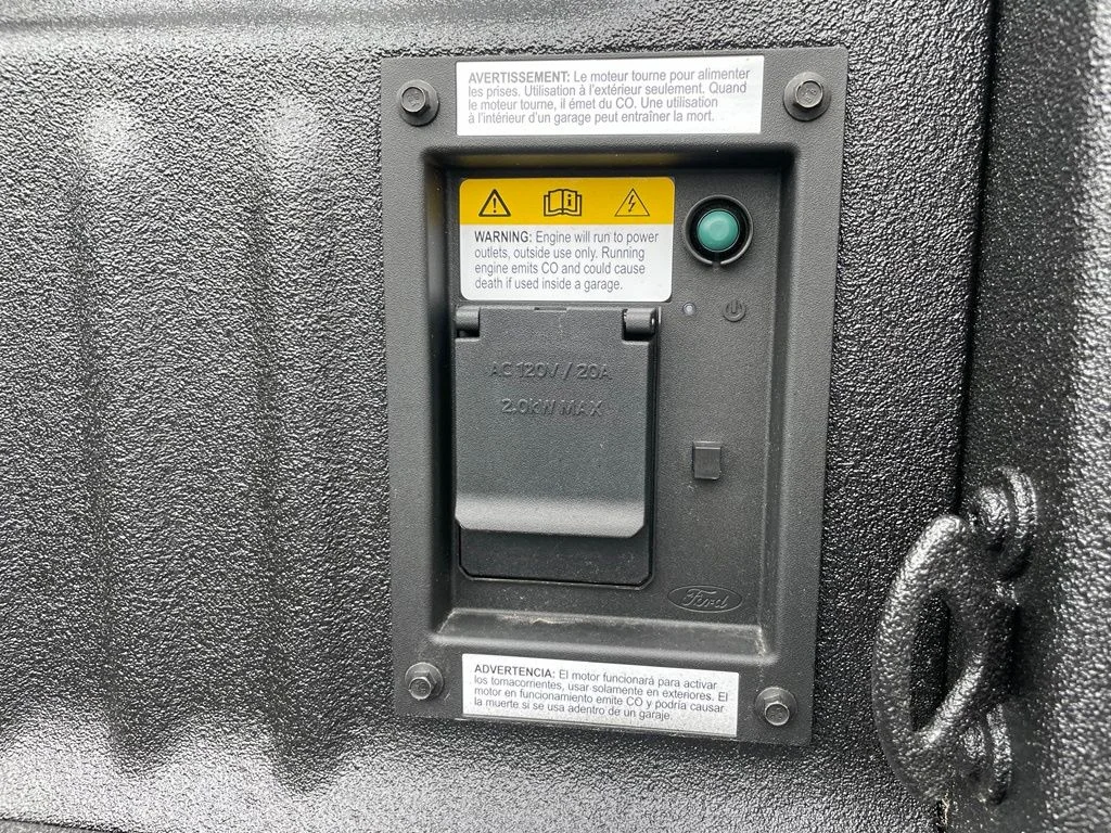 New 2026 Glacier Gray Metallic Tri-Coat Ford F-250® Lariat® image 41