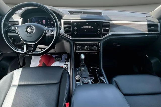 Used 2019 Reflex Silver Metallic Volkswagen SEL image 7