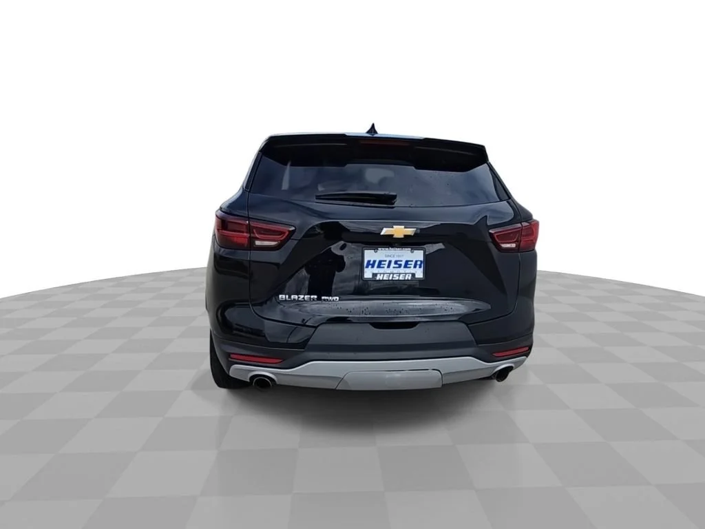 2025 Chevrolet Blazer 2LT - Photo 7