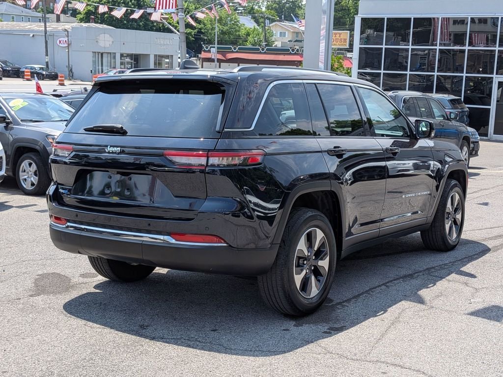 Used 2023 Black Jeep 4xe image 6