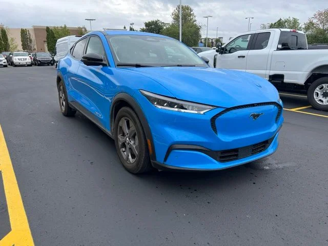 Used 2023 Blue Ford Select image 1