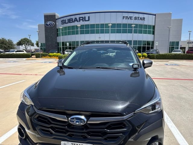 Used 2024  Subaru Premium image 7